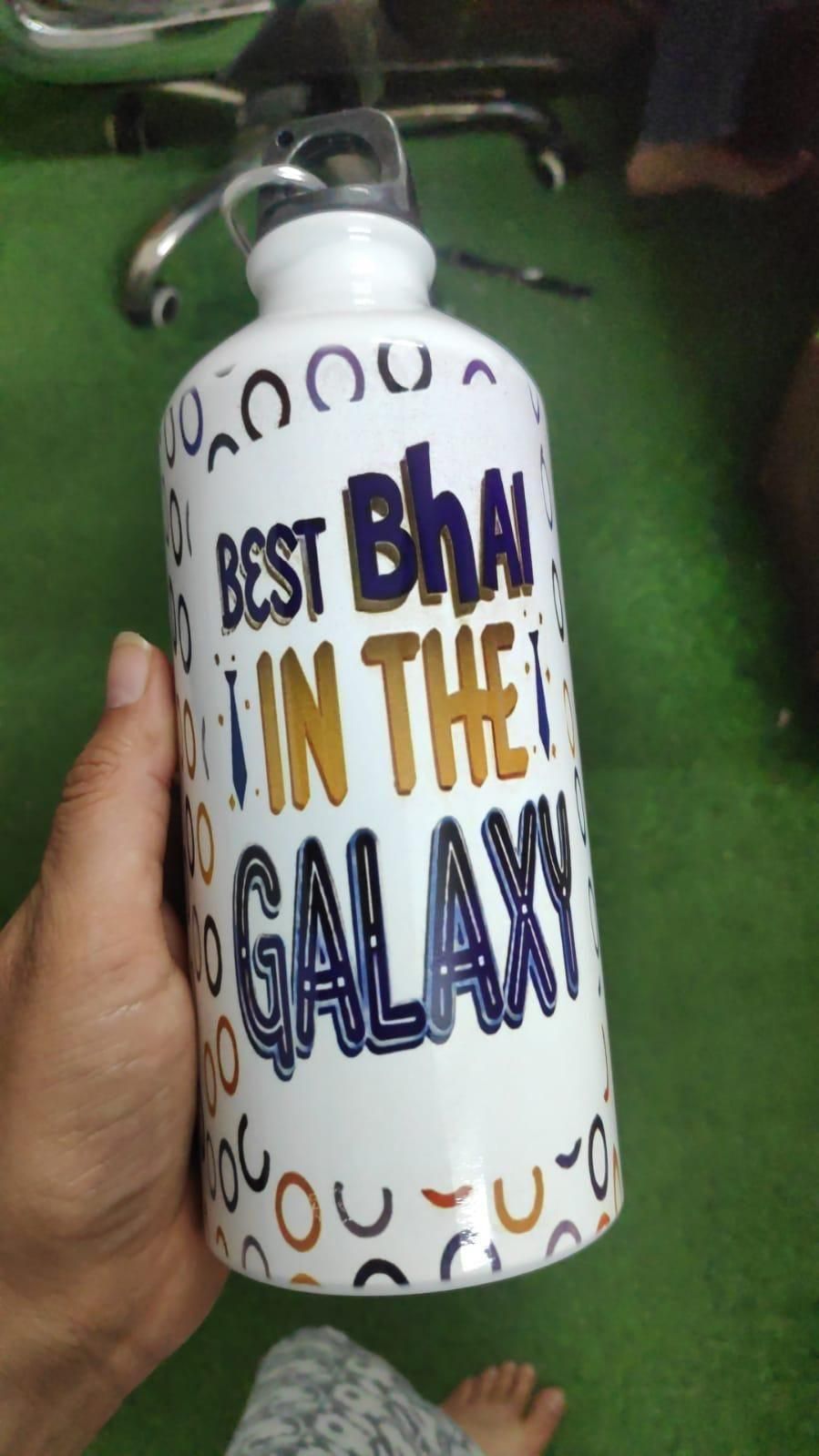 Best Bhai in the Galaxy Bottle with 3 Rakhis - Wishlect