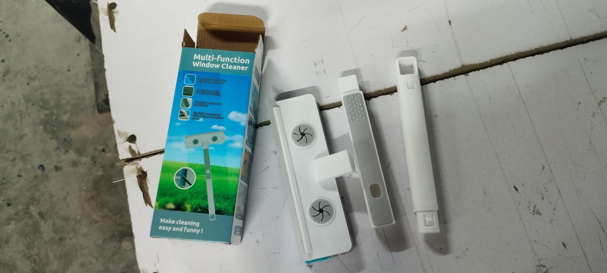 Multi Function Window Cleaner - Wishlect