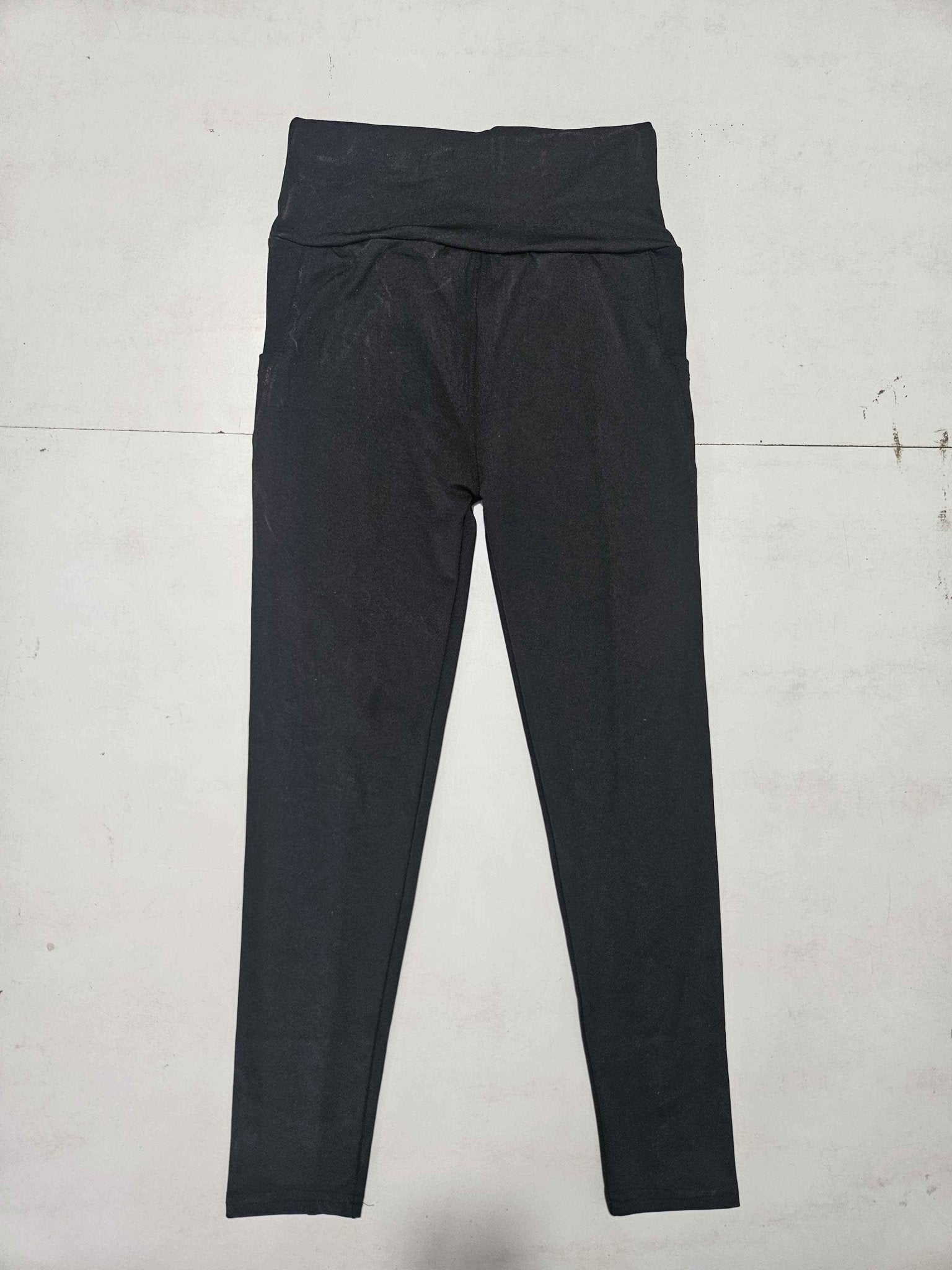 Soft & Comfy Slim Elastic Tights With Side Pockets - Wishlect